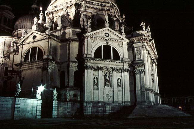 Italy - Venice Photos - Basilica Santa Maria della Salute at Night