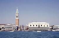 Venice photos - Campanile and Palazzo Ducale