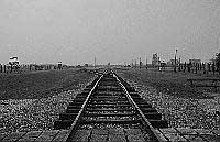 Auschwitz II Birkenau photos - Rails - Far End